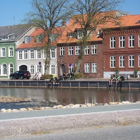 Semesterbostad Byhuset
