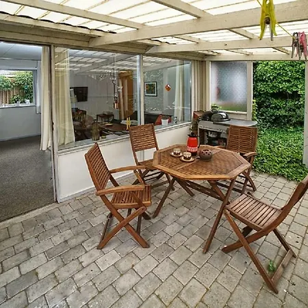 Byhuset *